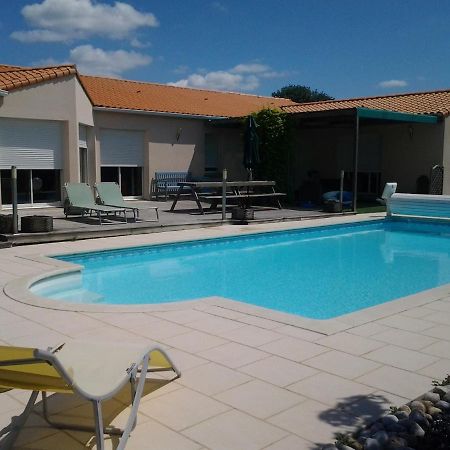 La Chambre Des Amis Parthenay Exteriér fotografie