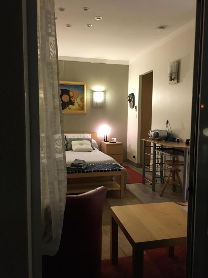 La Chambre Des Amis Parthenay Exteriér fotografie